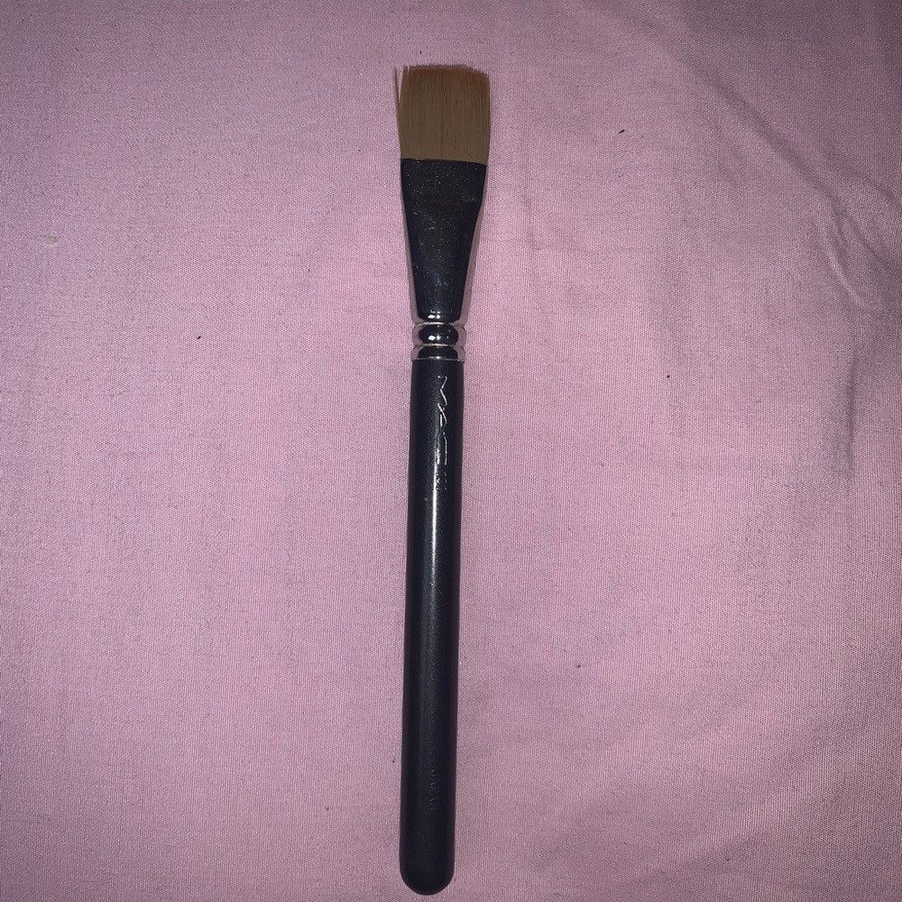 MAC 191 BRUSH